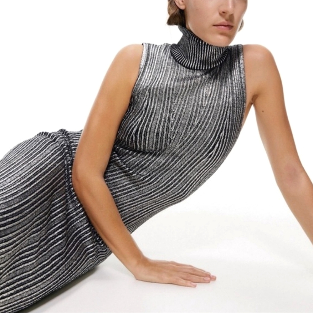 Zara - Silver Metallic Knit Bodycon Dress - Size S